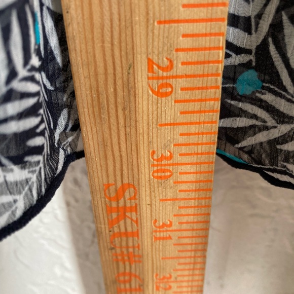 Lane Bryant Flowy Tunic Sheer Blouse Top Floral Leaf Sheer Plus Size 14 - 16 - Picture 8 of 13